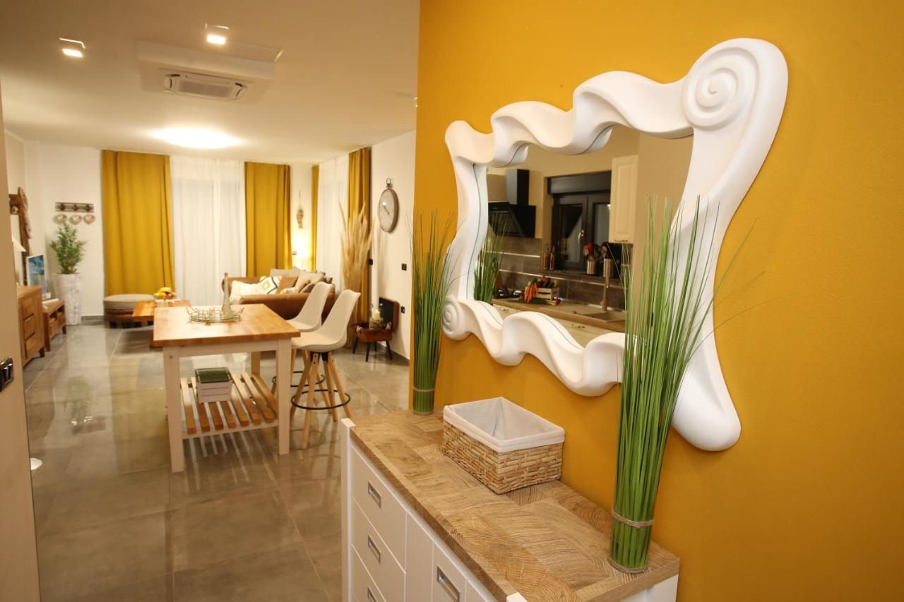 B&B Jezera - LUXURY Villa Arm Dalmatia - Bed and Breakfast Jezera