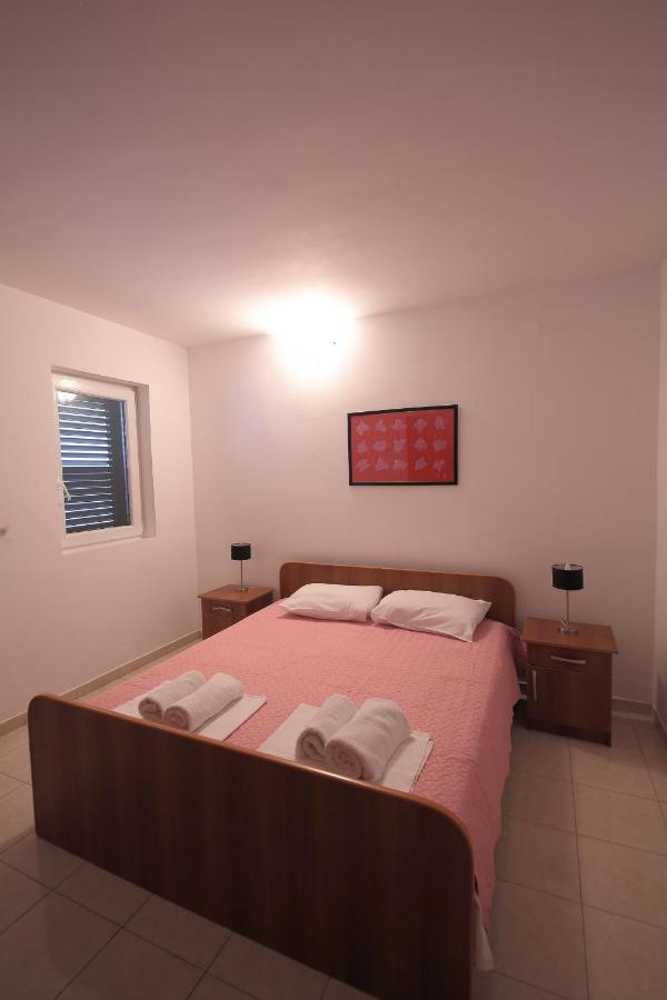 Apartment mit 1 Schlafzimmer und Terrasse