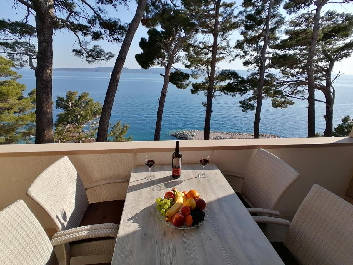 Studio Apartment with Sea View