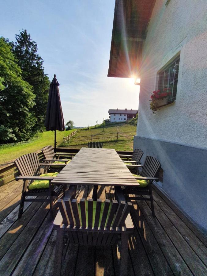 Ferienhaus am Dachsberg, Bayerischer Wald - Chambres d’hôtes