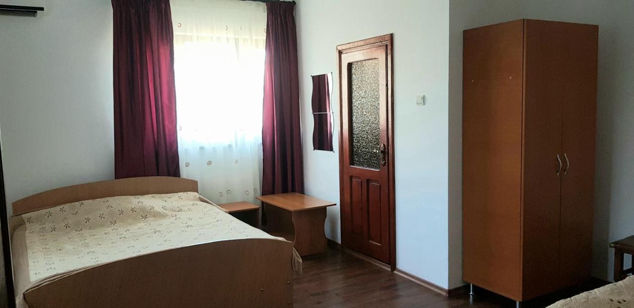 Dreibettzimmer
