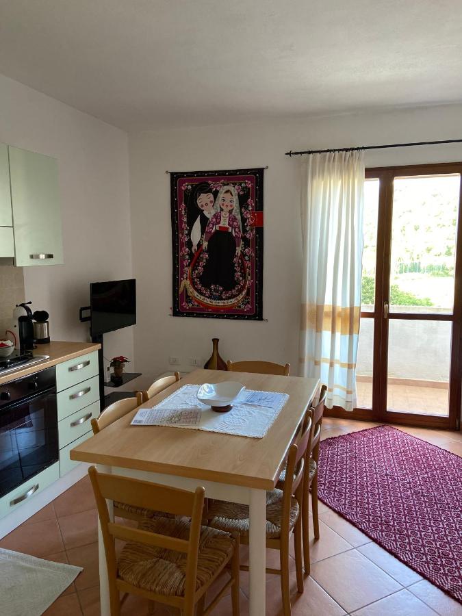 Deluxe Room (2 Adults + 1 Child)