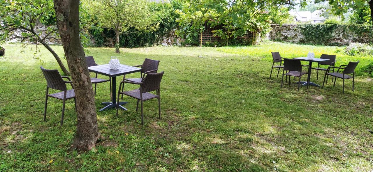 Soca treasure with free parking - B&B Plezzo