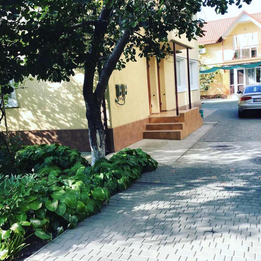 Комфортные апартаменты на приватной територии - B&B
