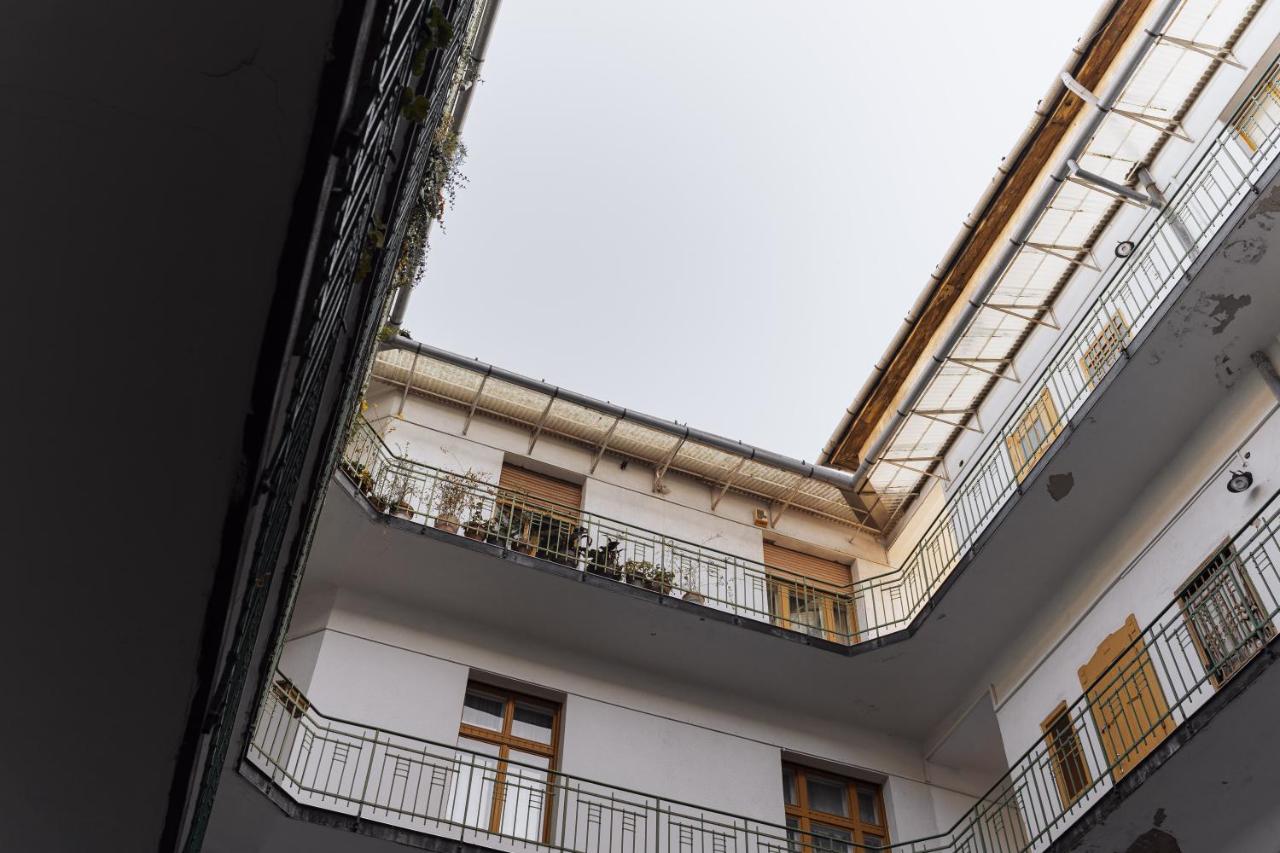 Spacious Premium Two-Room Apartment by Buda Castle - Ferienwohnung Budapest