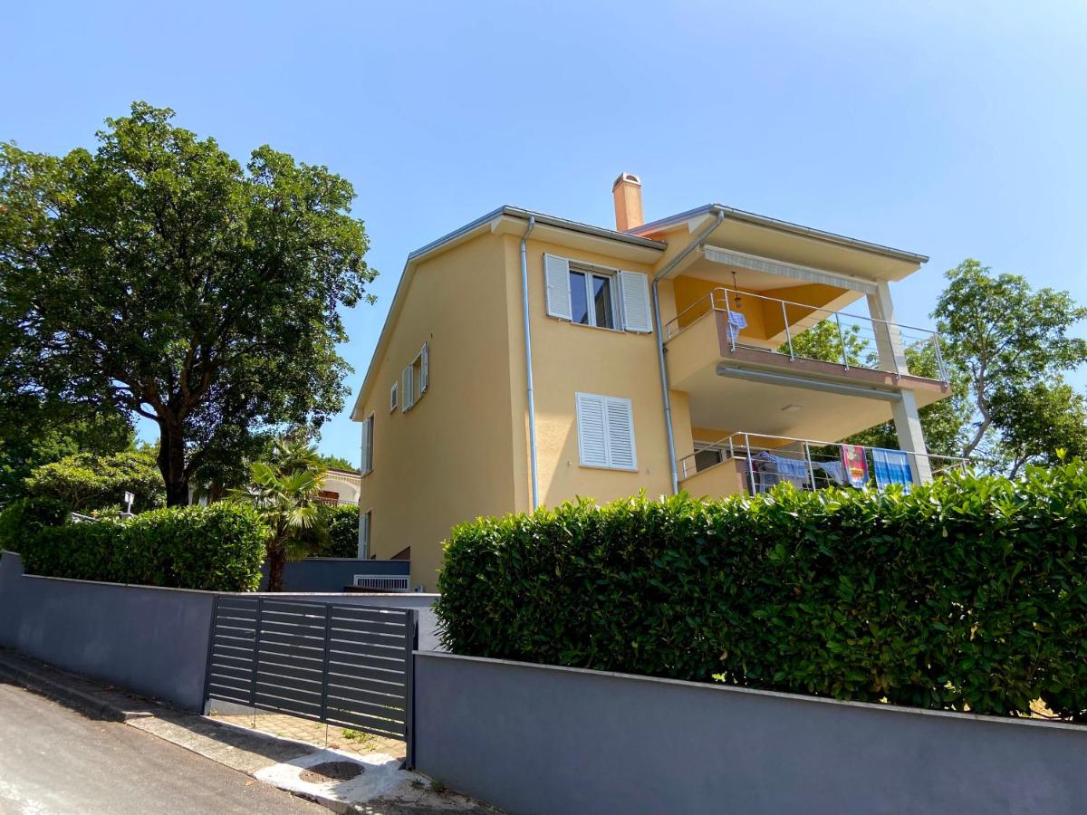 Villa Rudy Holiday Home - B&B