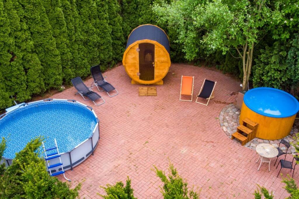 Cze Chill House - Dom na Kaszubach - B&B Czeczewo