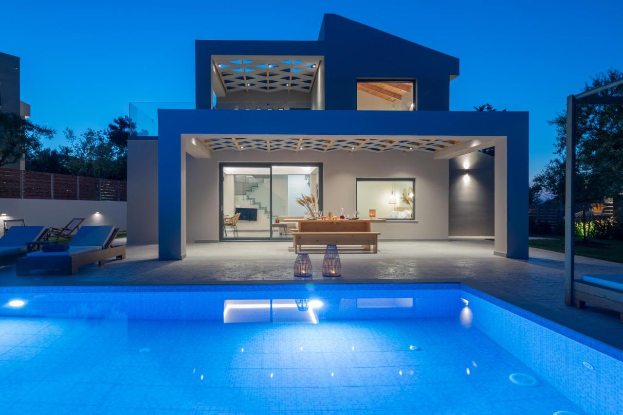 Superior Villa