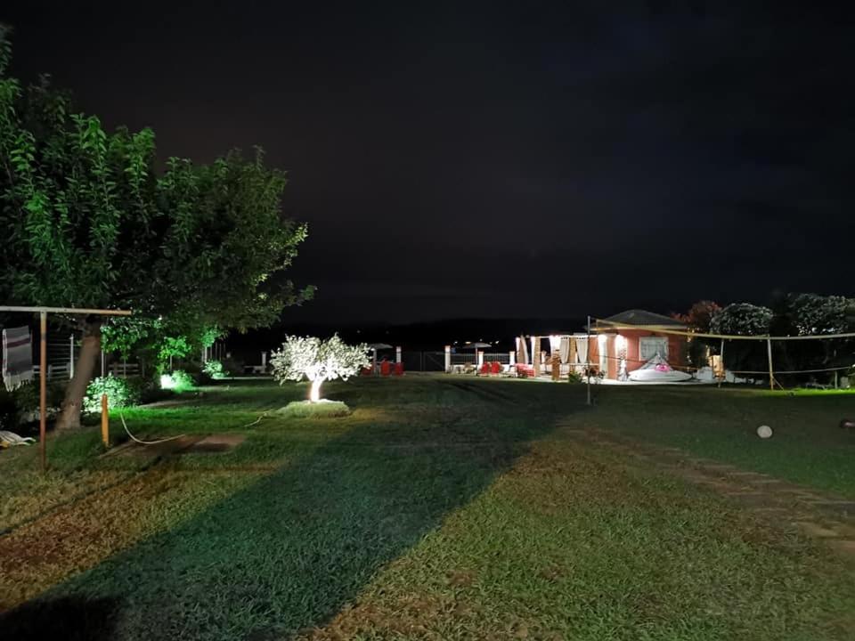 Biscoutsis Apartments & Studios - B&B