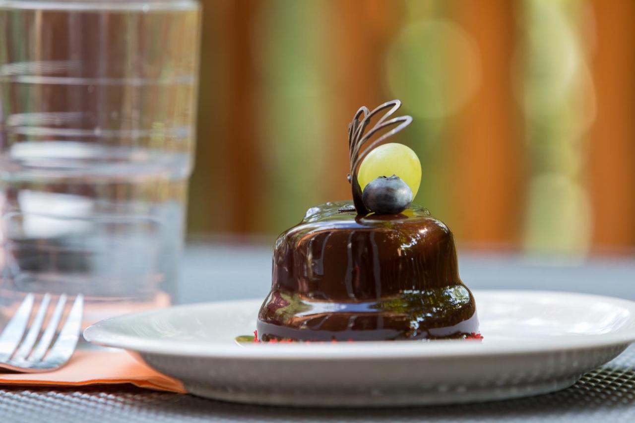 Holiday House Siófok - B&B Siófok