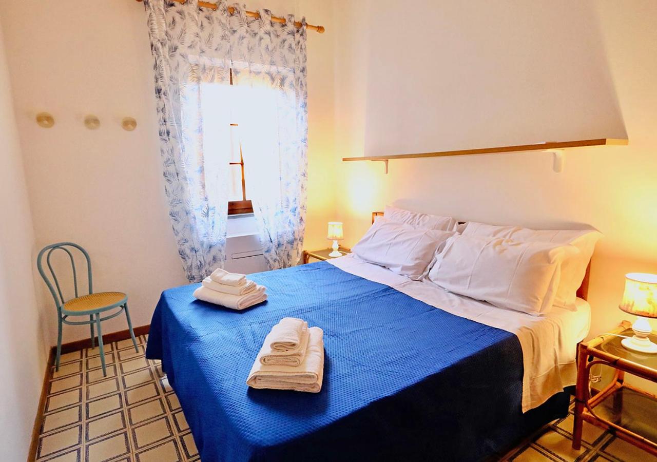 B&B Stintino - Casa Nanni - 50 mt dal mare - Bed and Breakfast Stintino