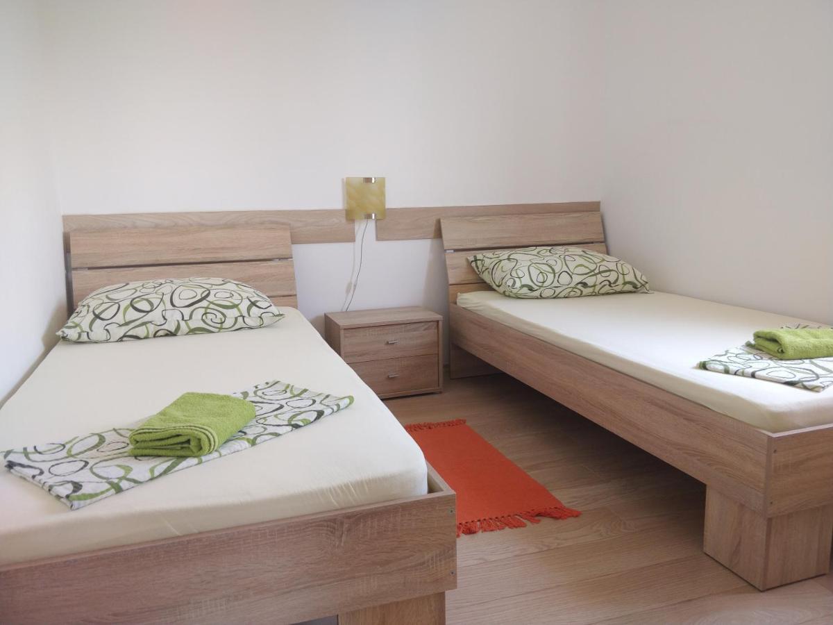 B&B Novalja - Apartments Booky - Bed and Breakfast Novalja