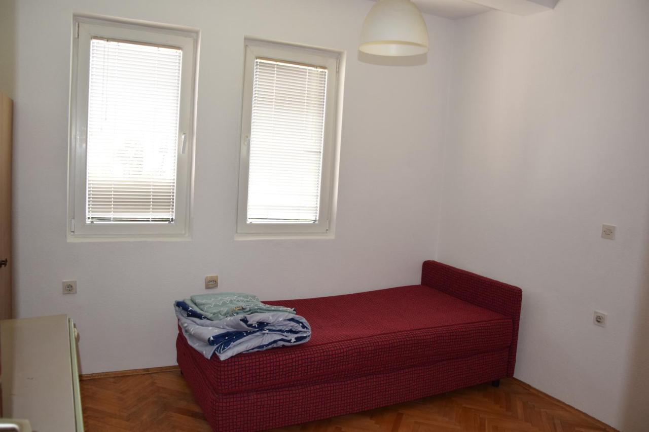 Appartamento con 2 Camere da Letto