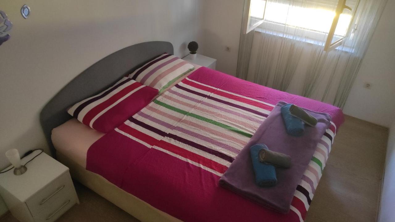 Apartmani Maslina Žuljana - B&B
