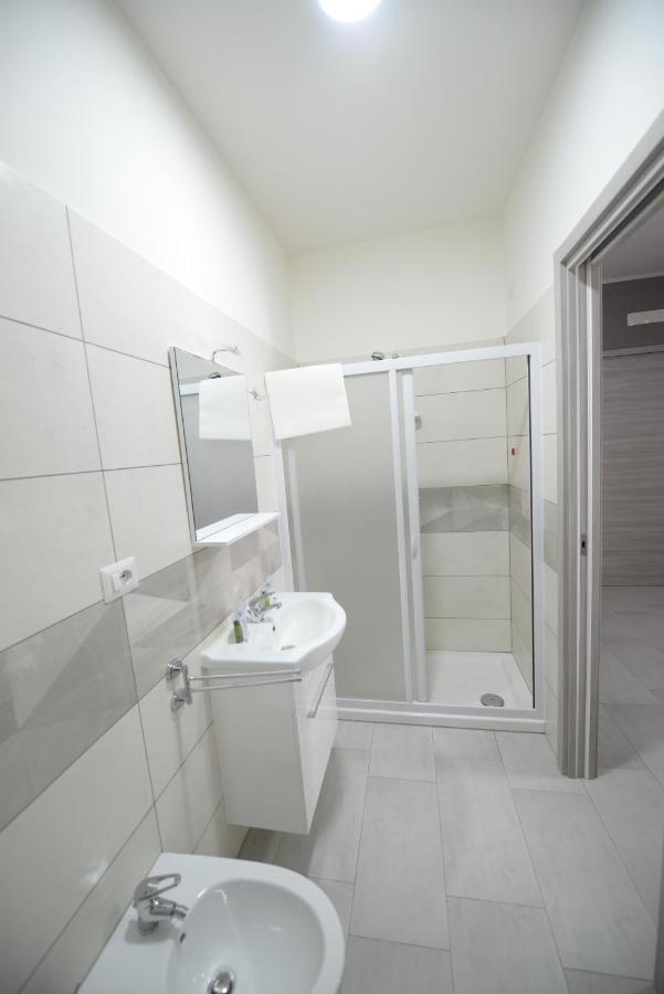 Camera Matrimoniale Deluxe con 1 Letto Supplementare