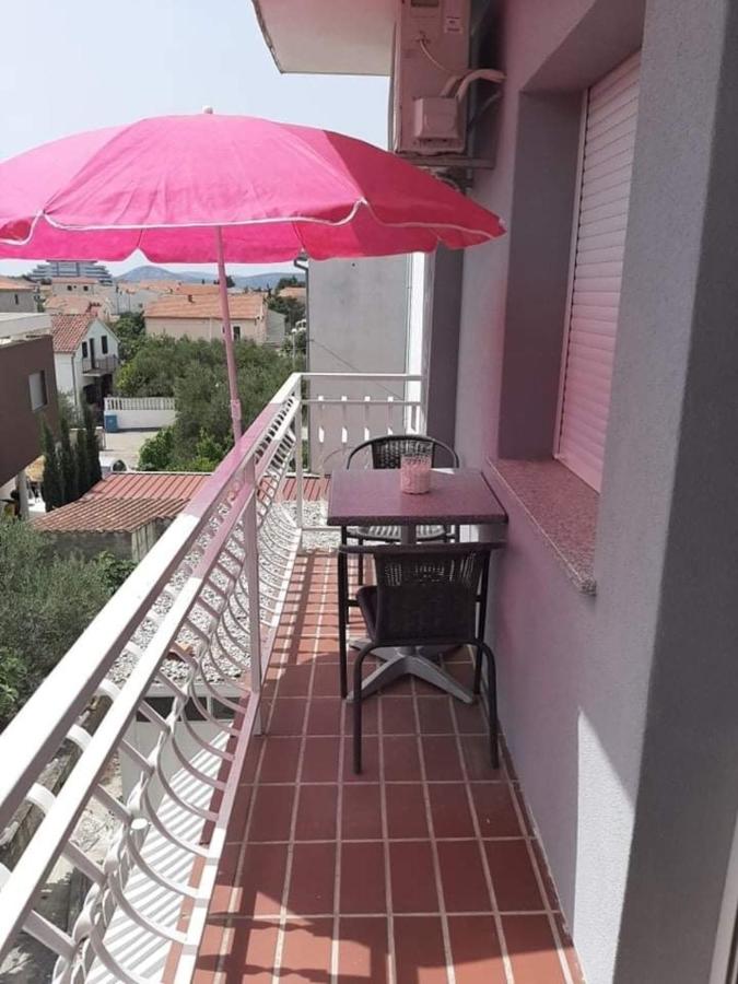 Apartmani Vodice I - Bed and Breakfast