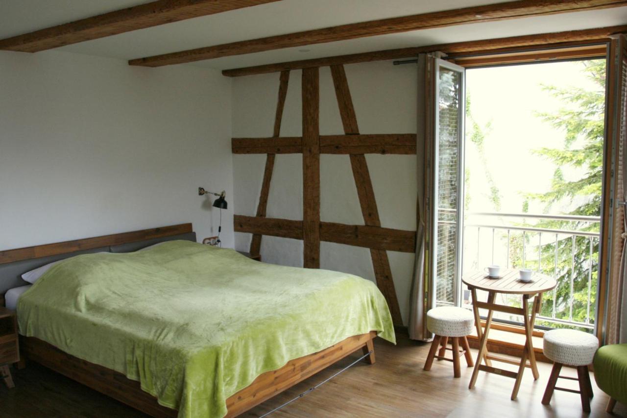 Deluxe Doppelzimmer (2 Erwachsene & 1 Kind)