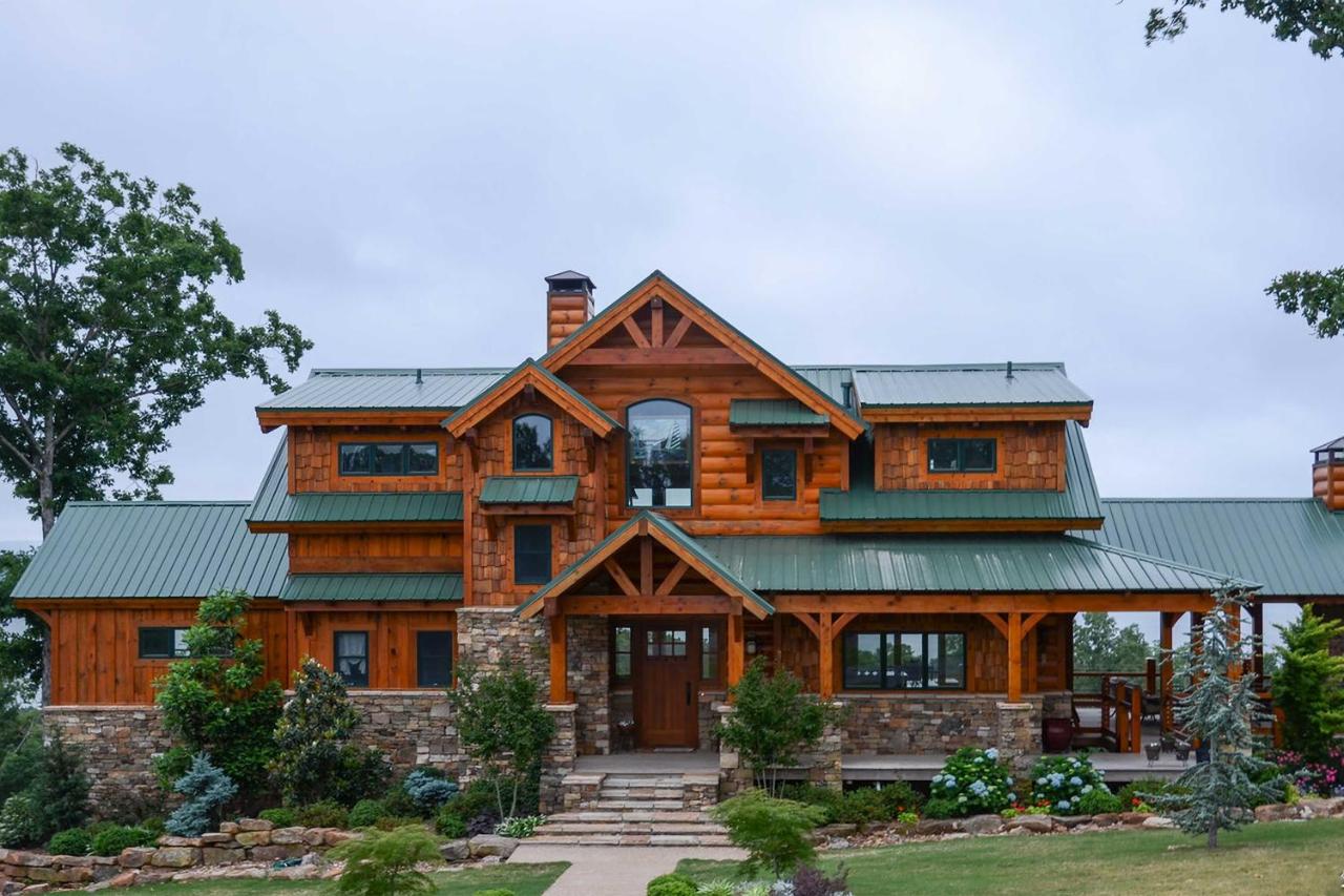 Luxury Family Retreat - Greers Ferry Lake! - B&B