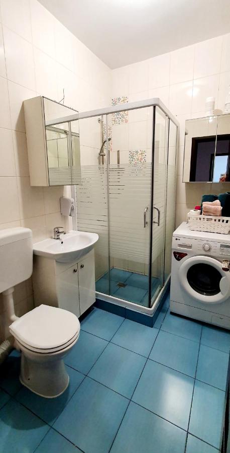 Cozy Apartament 3 min to subway 24h7 check in - B&B Popeşti-Leordeni