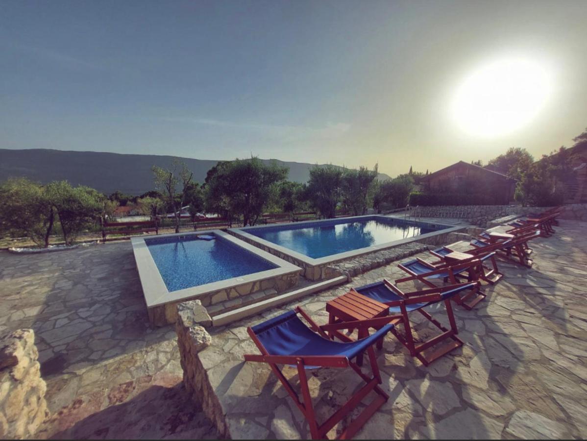 B&B Herceg Novi - Ethno Village Pajo - Bed and Breakfast Herceg Novi