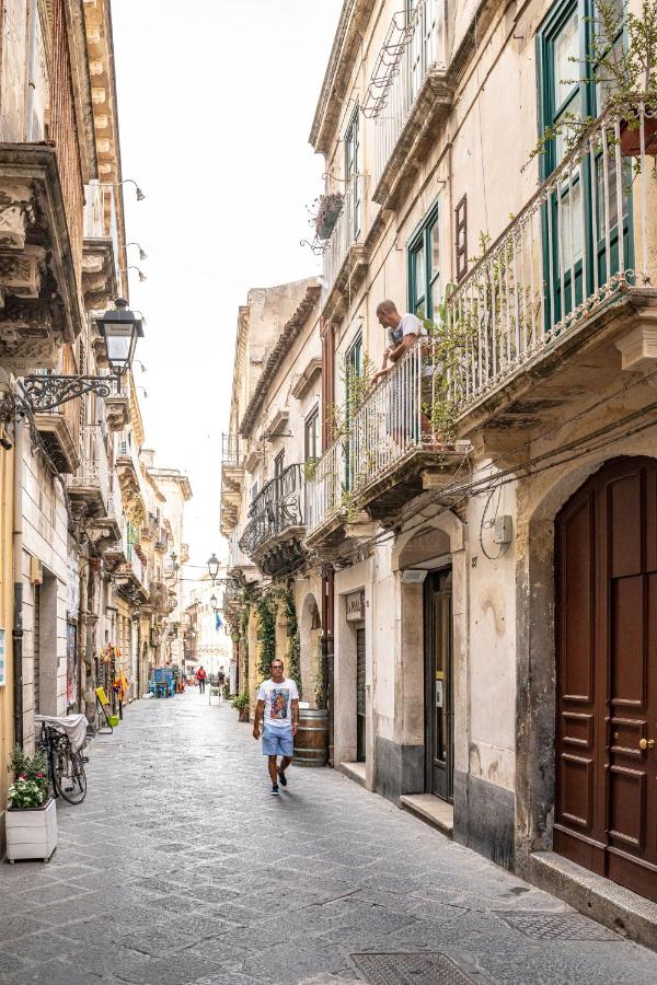 I Tre Balconi di Via Roma Apartment - B&B Siracusa