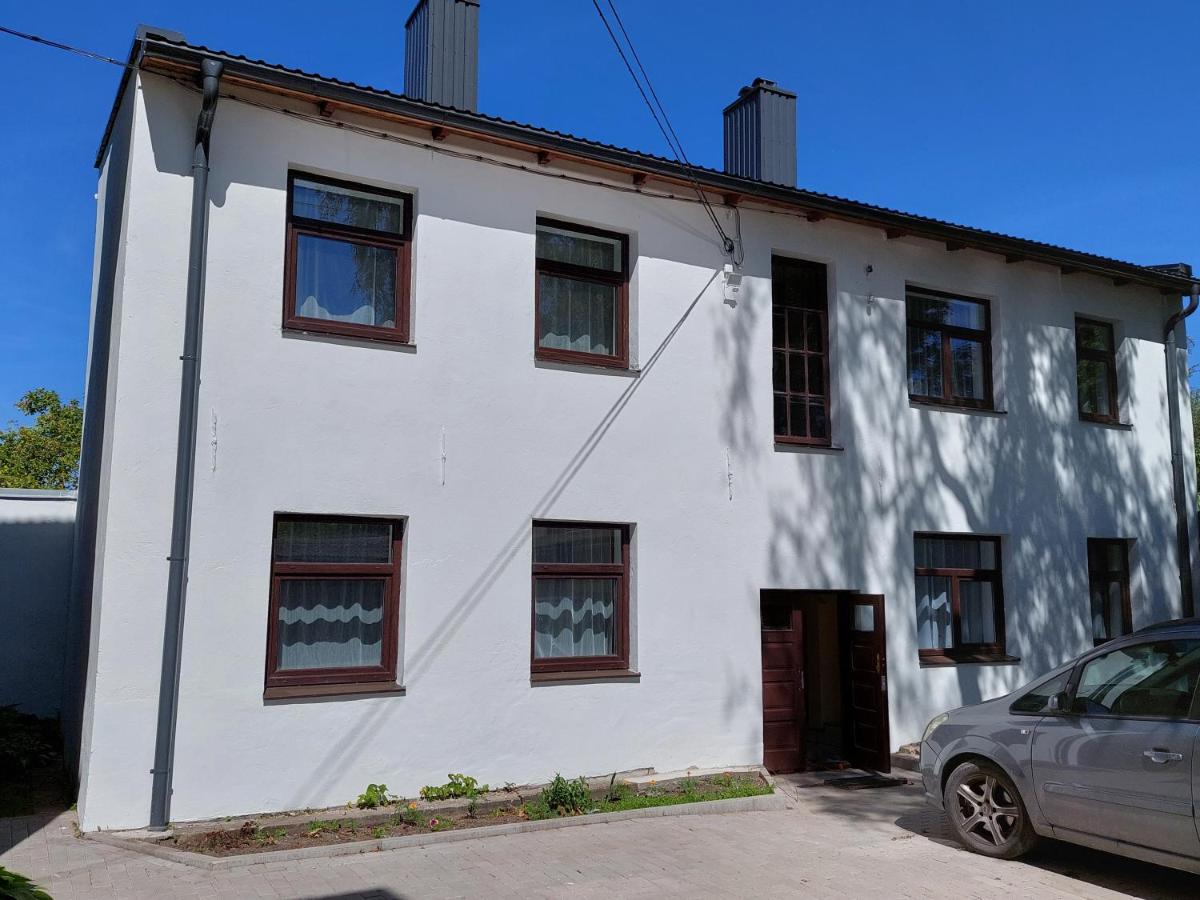 White box apartment - B&B
