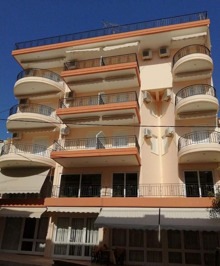 B&B Loutra Aidipsou - ΖΑΡΙΦΗ ΣΤΑΜΑΤΙΝΑ Ενοικιαζόμενα Διαμερίσματα - Bed and Breakfast Loutra Aidipsou