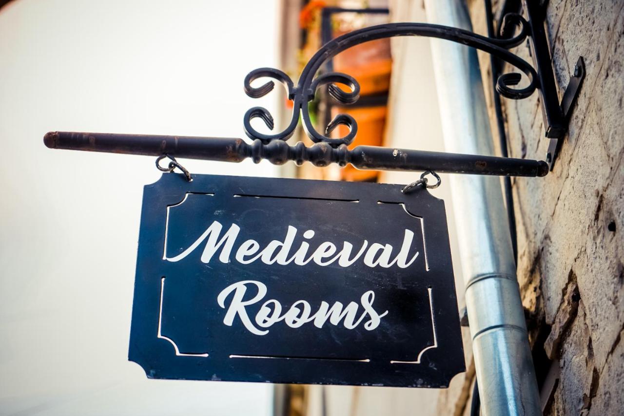 Medieval Rooms - Chambres d’hôtes