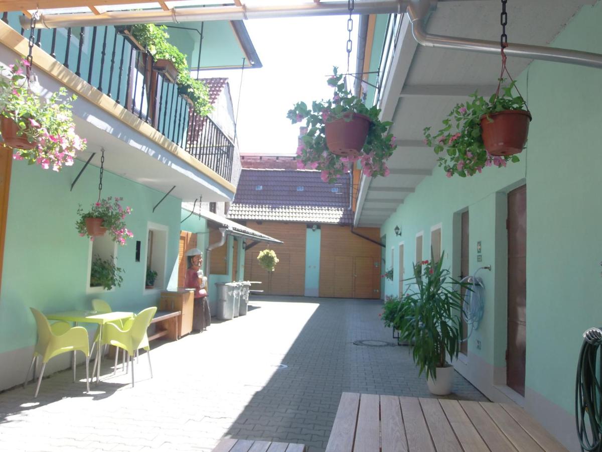 Apartmán Netolice 207 Deluxe - B&B