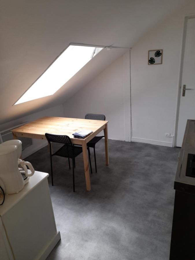 B&B Reims - LOGEMENT VERT proche de NEOMA et de la CATHEDRALE de REIMS - Bed and Breakfast Reims