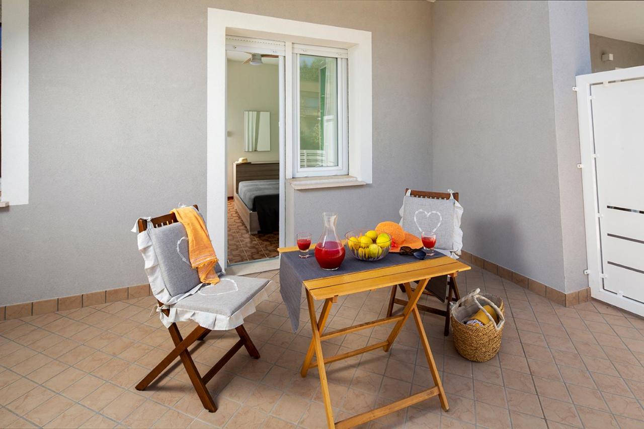 Appartamento con 2 Camere da Letto