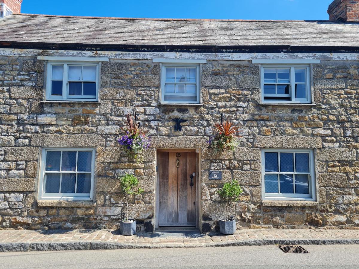 B&B Saint Erth - Anvil House, The Old Forge - Bed and Breakfast Saint Erth