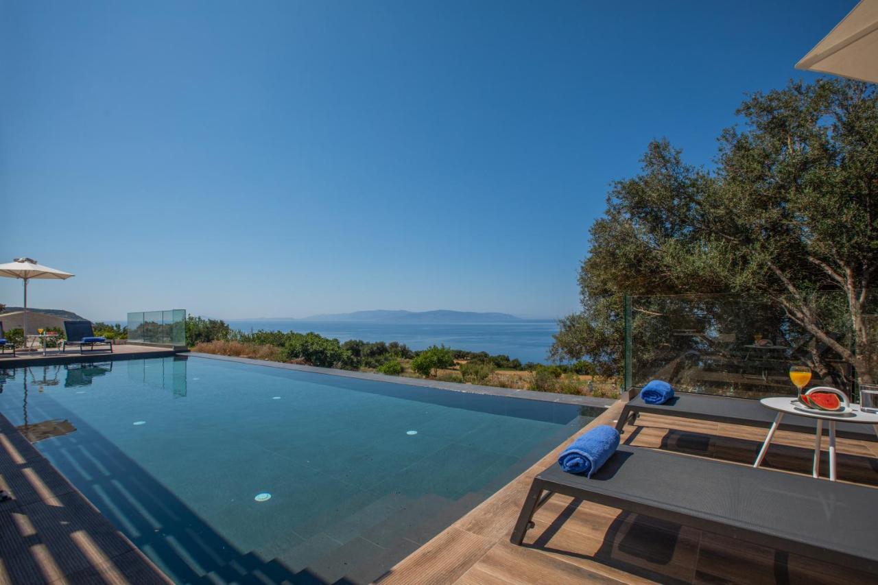 Brand new Villa Lefka with private pool at Platies - Chambres d’hôtes