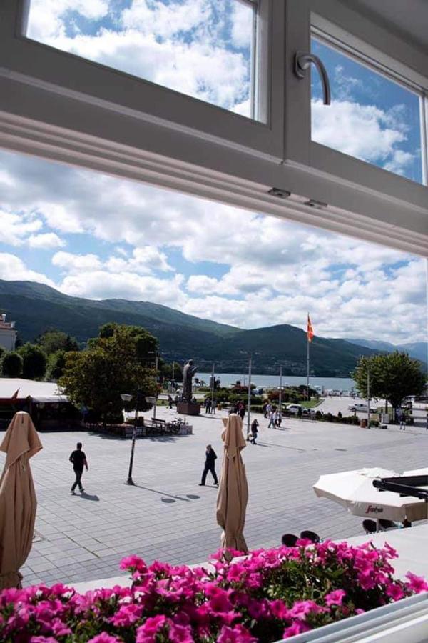B&B Ohrid - Ohrid Center Galerie House - Bed and Breakfast Ohrid