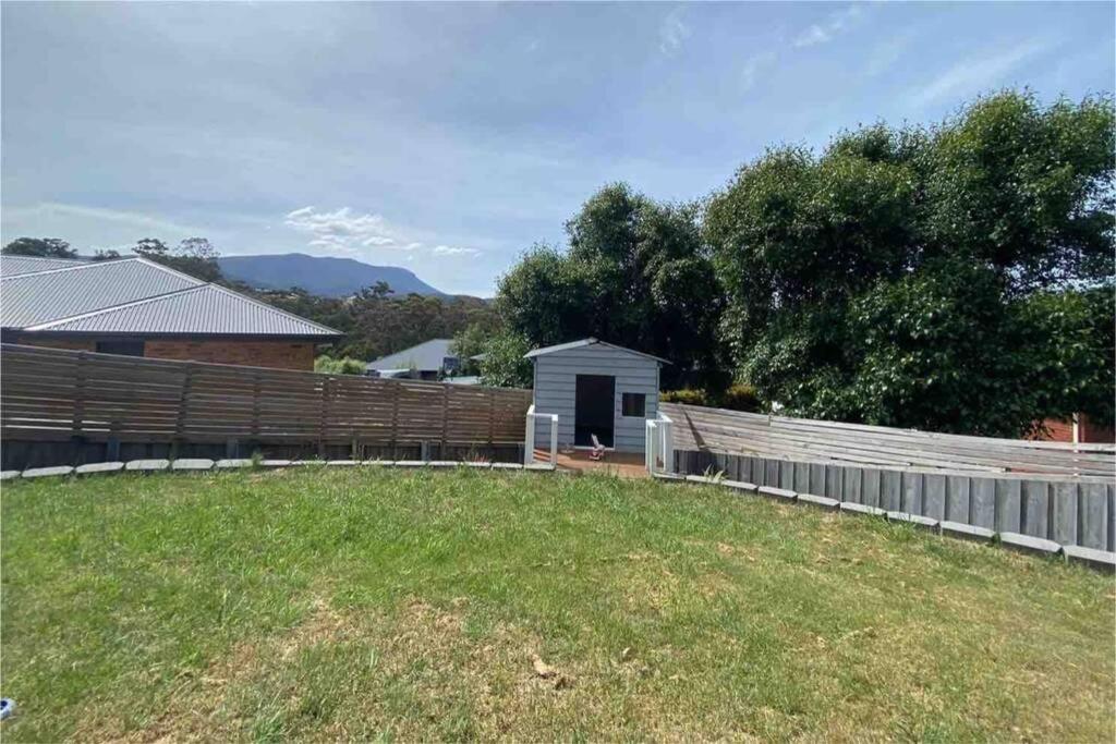 Spacious, Contemporary and Self-Contained with Beautiful Views - B&B