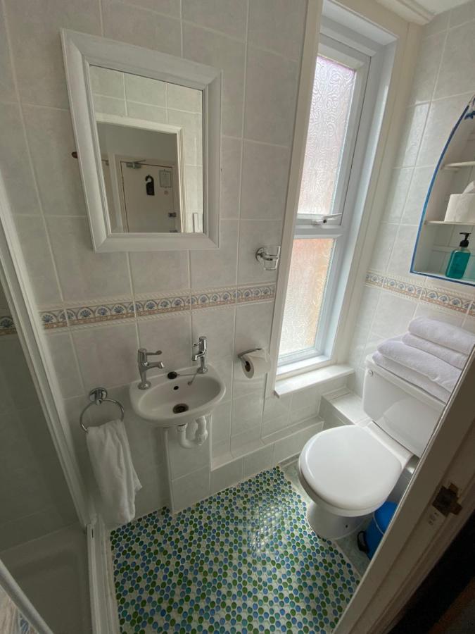 Large Double Room with Partial Sea View