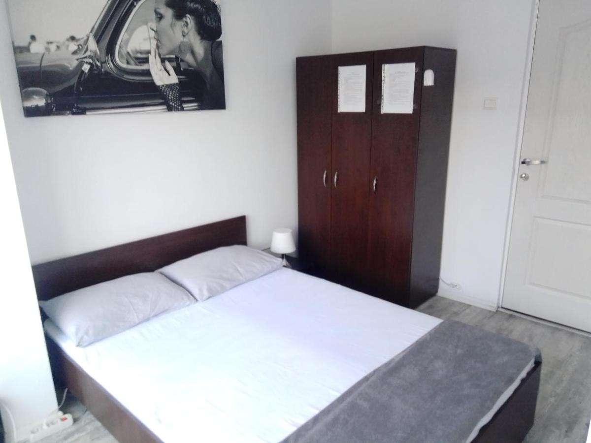 Double Room with Shared Bathroom