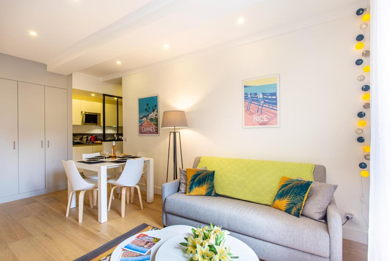 JJ8 - MAGNIFIQUE 3PIECES, ENTIEREMENT RENOVE, CLIM, VIEUX-NICE - Chambres d’hôtes Nice