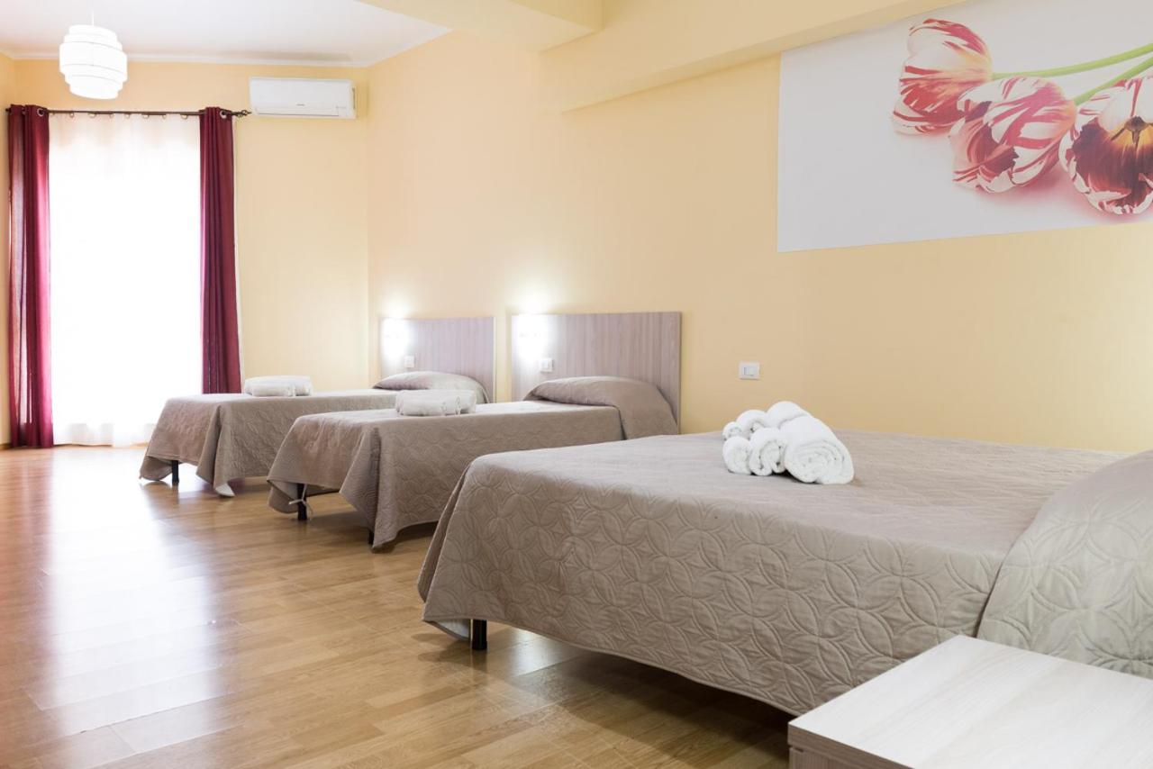 Camera Familiare con Bagno Privato