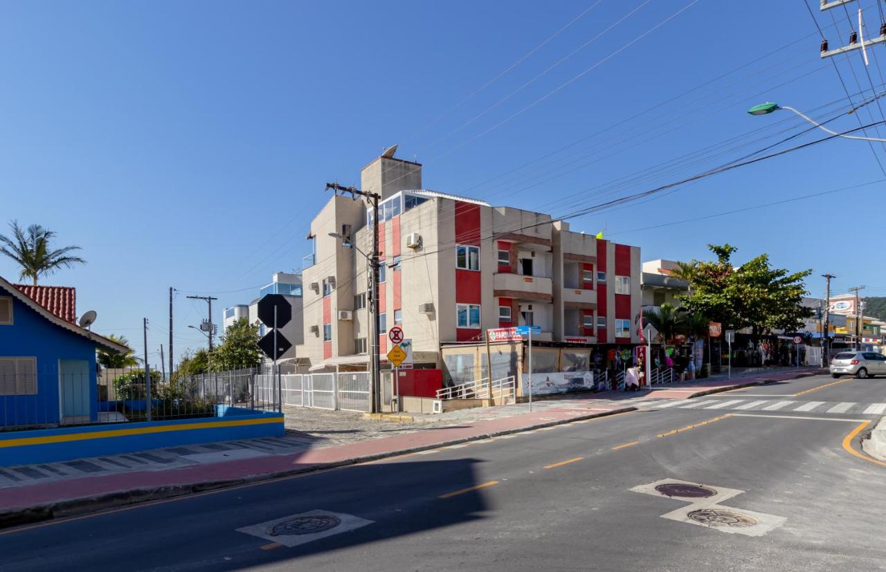 Residencial 20m Praia Central & Frente Avenida - Ferienwohnung