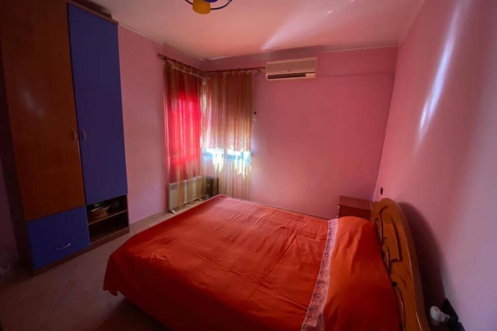 Lovely Apt, beach only 5 minute walk - B&B