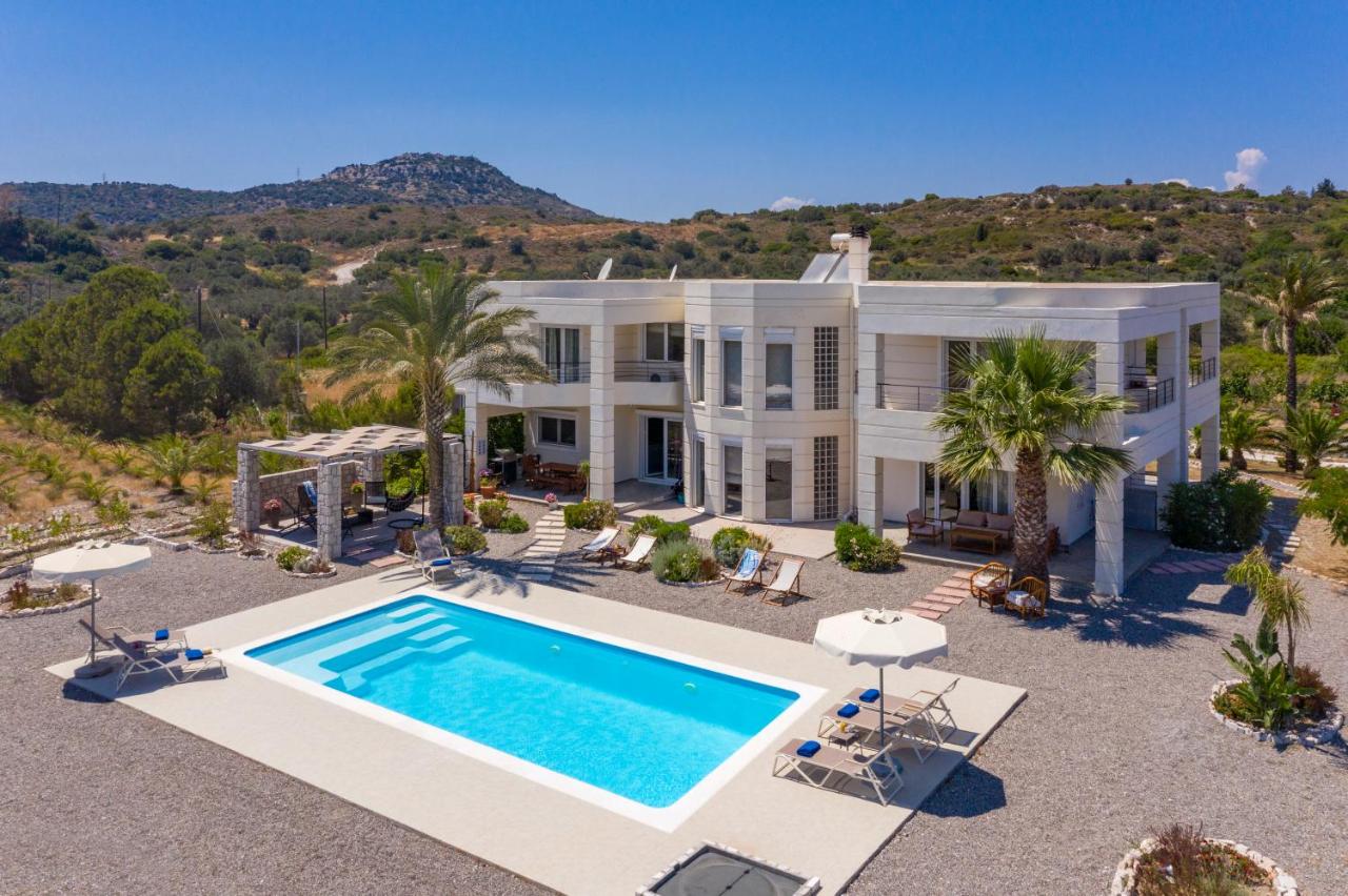 Andrealexia Sea View Villa - B&B Kalythiés