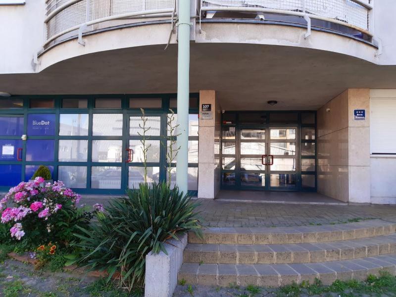 "Apartment Zagreb Idila Center", with a balcony, speed WiFi - B&B