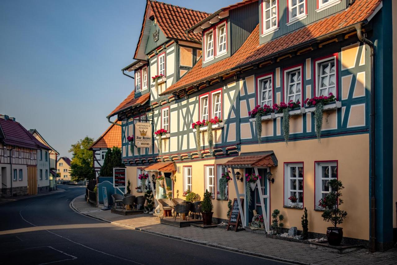 Pension Zur Krone - B&B