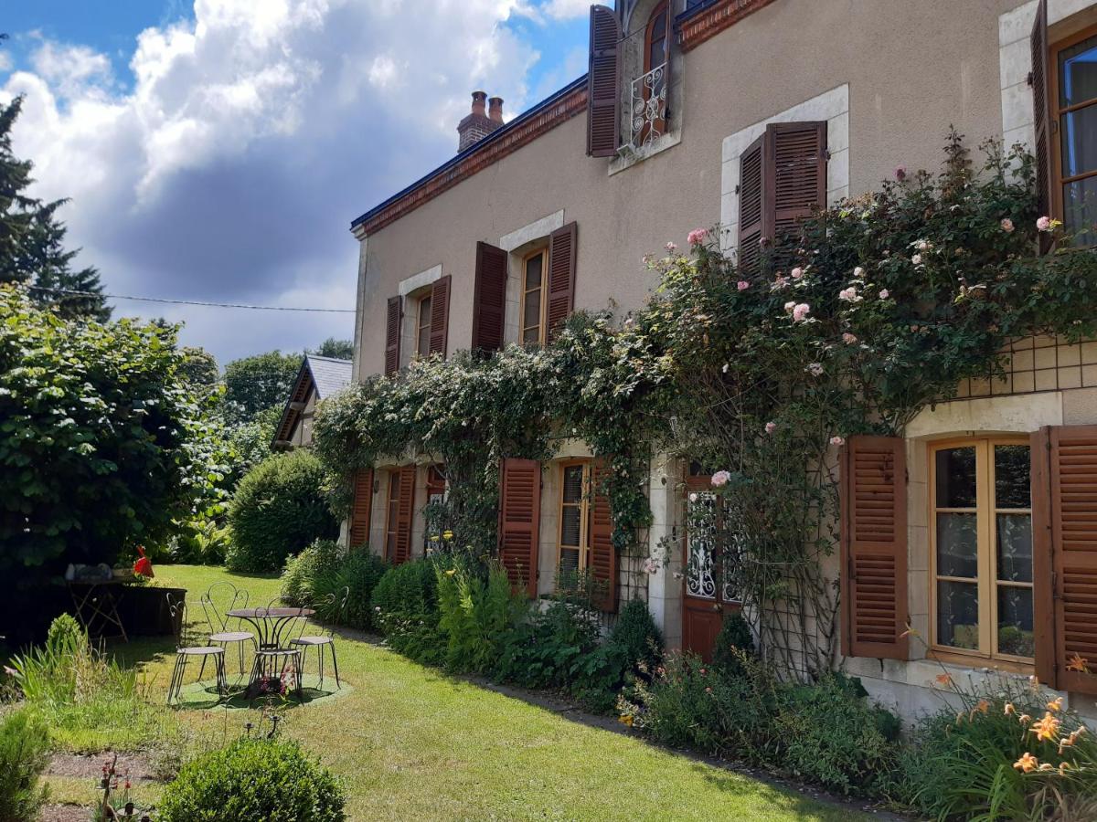 B&B Aubigny-sur-Nère - le buisson de la gariole ,chambre rhétaise - Bed and Breakfast Aubigny-sur-Nère