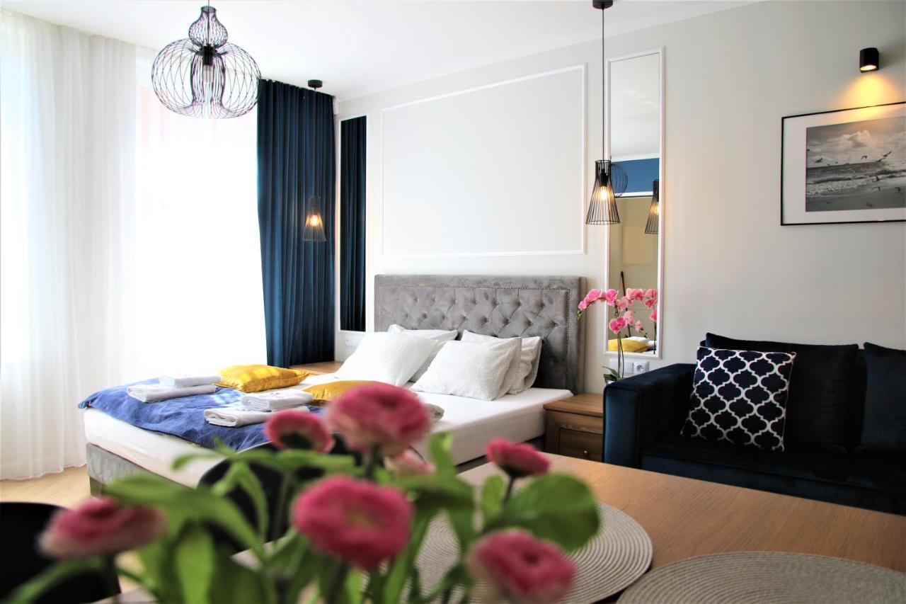 Apartamenty Royal Maris 1 - najlepsza lokalizacja w Ustce, blisko plaży i portu, bezpłatny parking, ścisłe centrum - B&B Ustka