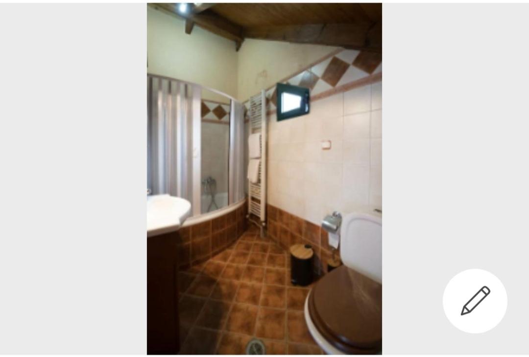 Evelina 3 - B&B Lixoúri