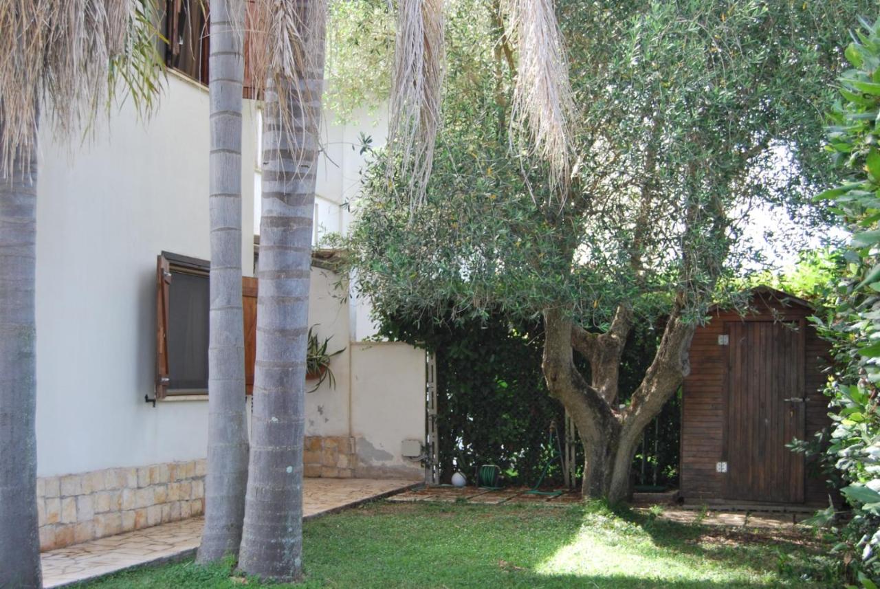 Sun house Vittoria - B&B Sabaudia