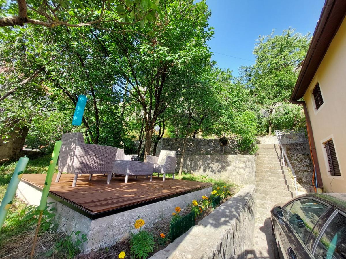 B&B Cetinje - Holiday Home Milanovic - Bed and Breakfast Cetinje