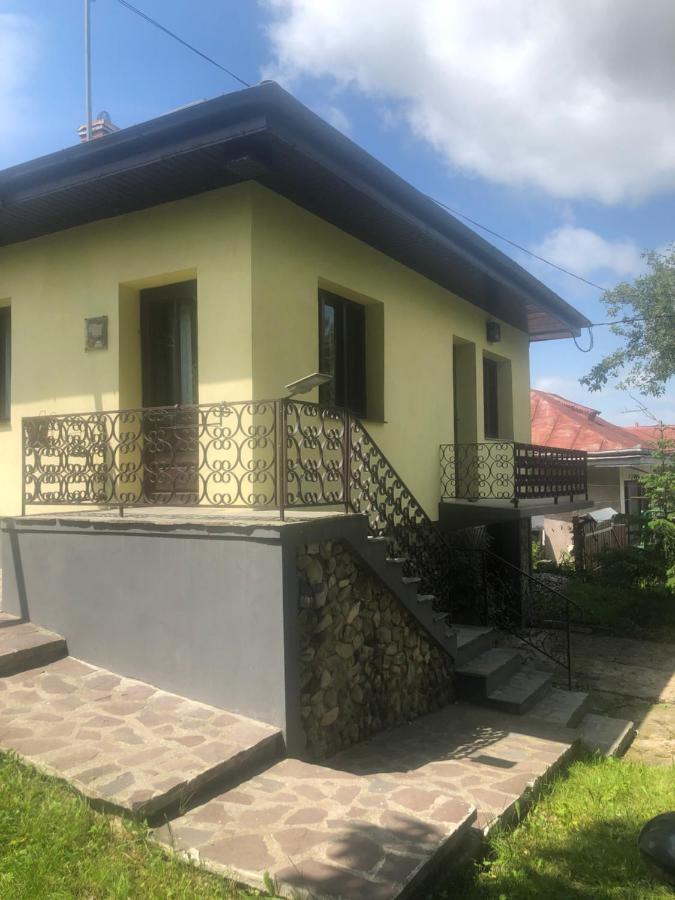 CASUTA MAMAIEI LIZETA - Baltatesti - B&B Bălţăteşti